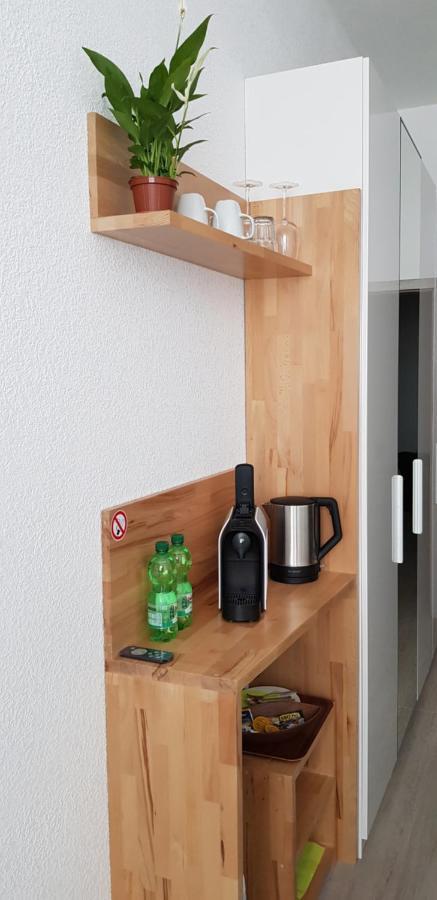 Hb 32 Metzingen Hotell Metzingen  Exteriör bild