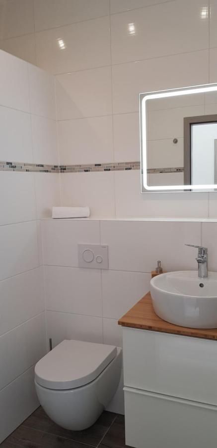 Hb 32 Metzingen Hotell Metzingen  Exteriör bild